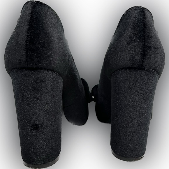 Velour Ruffle Pump - Picture 8 of 8